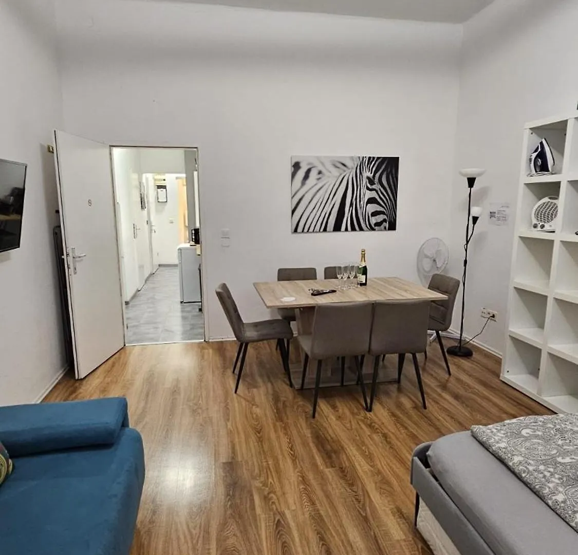 Cozynite Premium Apartment Hauptbahnhof 1+2 Vienna Austria