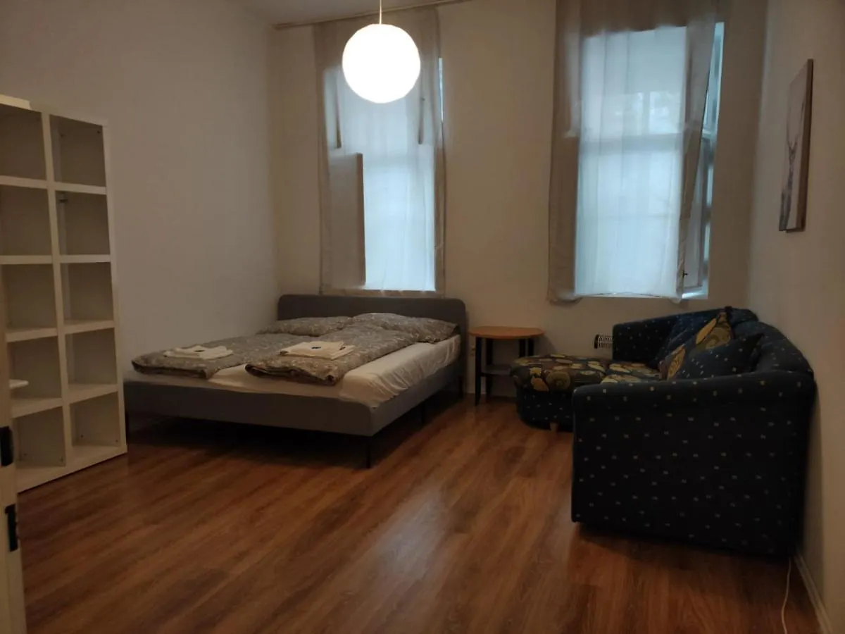 Cozynite Premium Apartment Hauptbahnhof 1+2 Vídeň 0*,  Rakousko