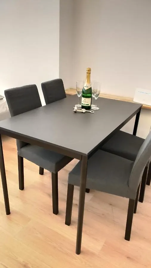 Cozynite Premium Apartment Hauptbahnhof 1+2 Vienna Austria