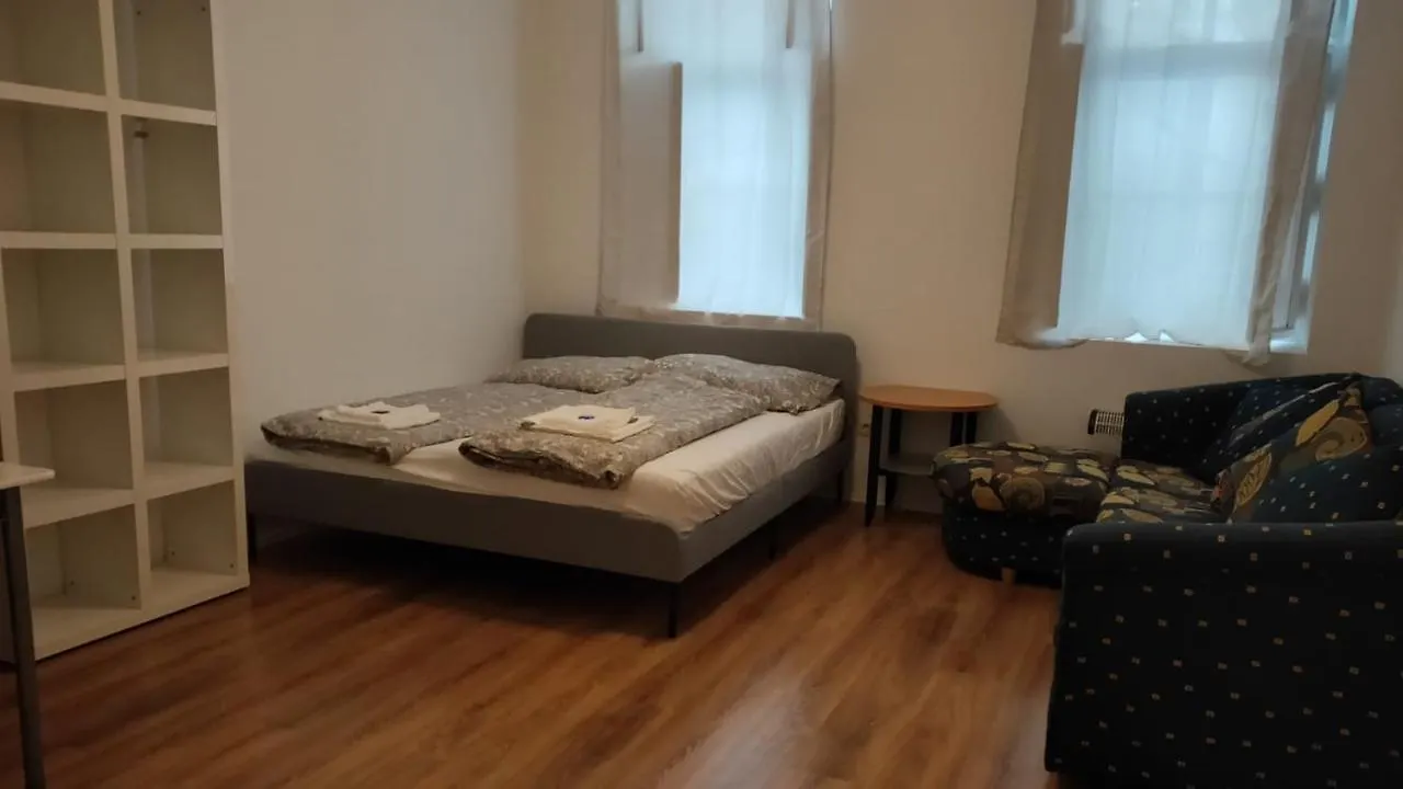 Cozynite Premium Apartment Hauptbahnhof 1+2 Vienna Austria